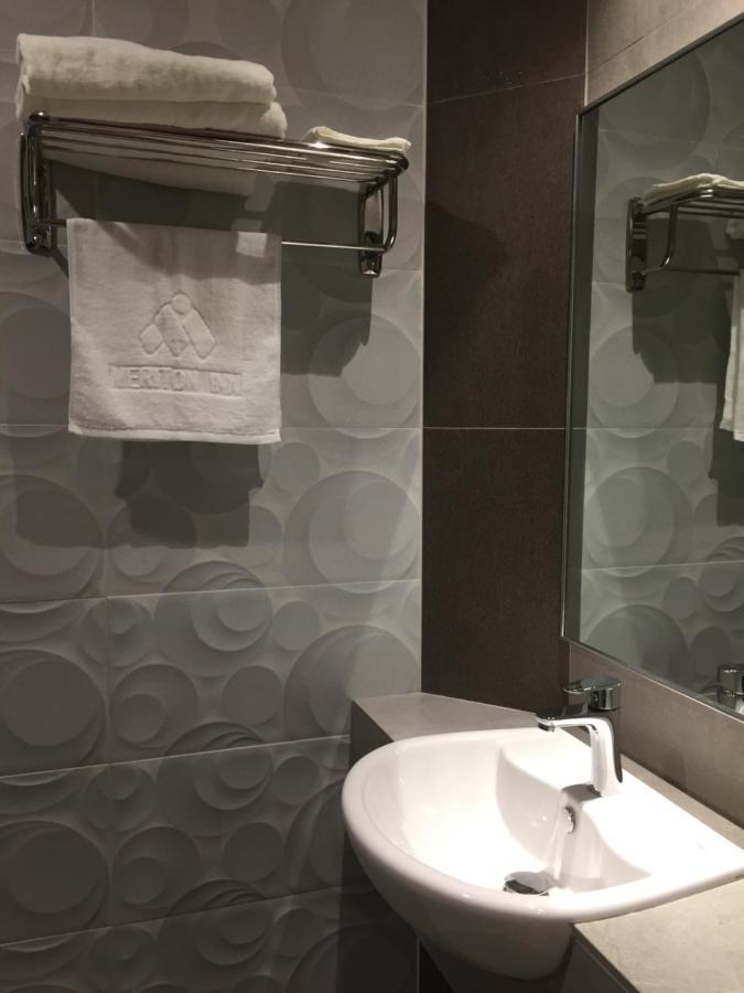 Meriton Inn Куантан Екстер'єр фото