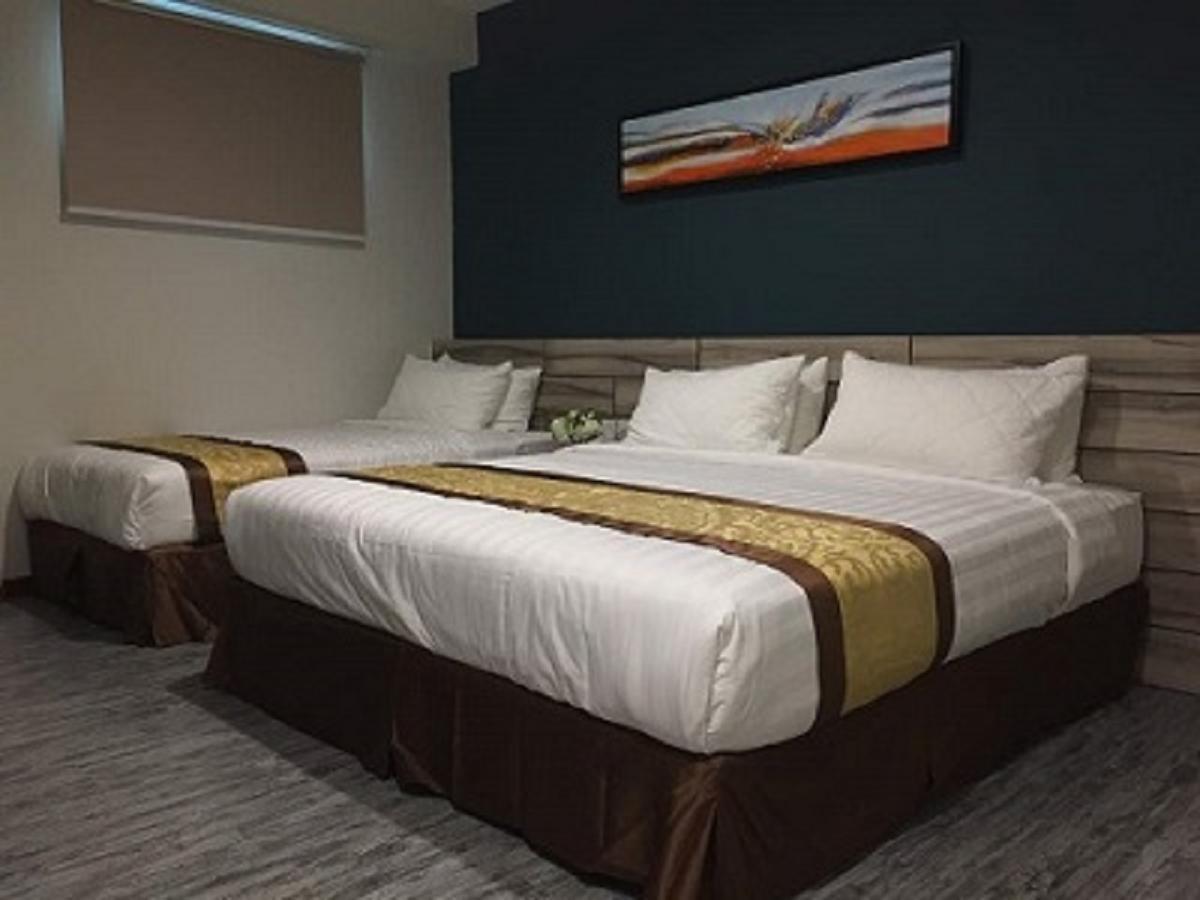 Meriton Inn Куантан Екстер'єр фото