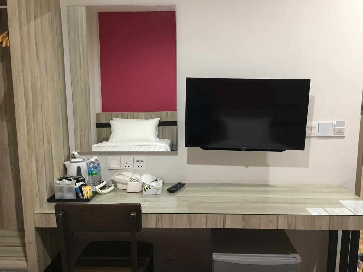 Meriton Inn Куантан Екстер'єр фото