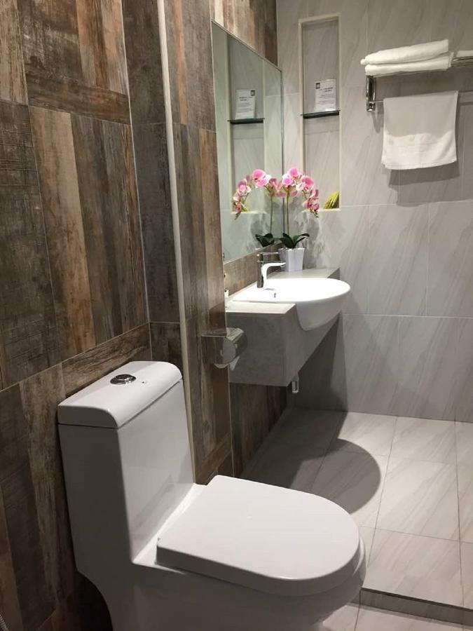 Meriton Inn Куантан Екстер'єр фото