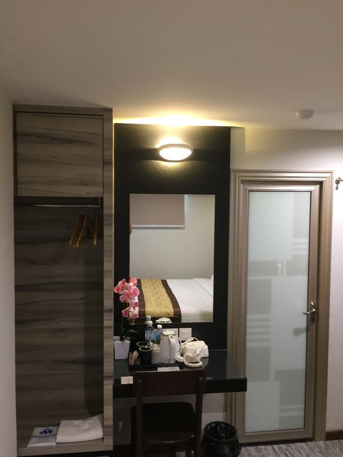 Meriton Inn Куантан Екстер'єр фото