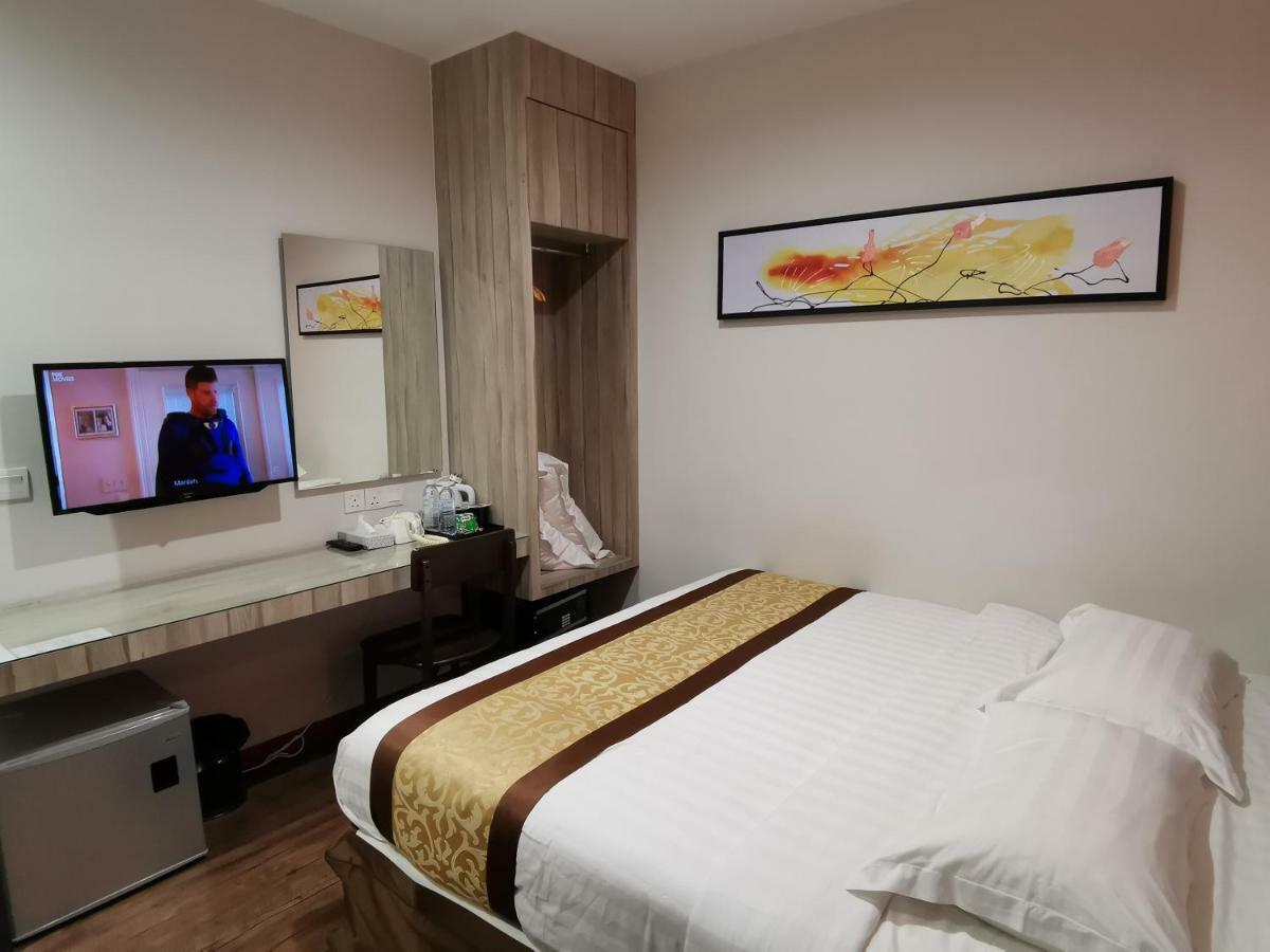 Meriton Inn Куантан Екстер'єр фото