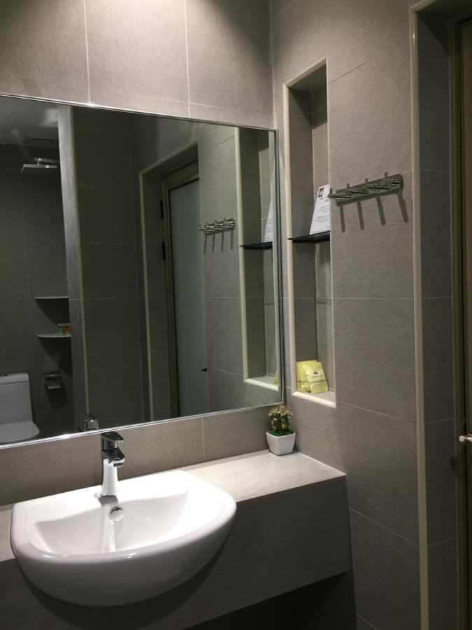 Meriton Inn Куантан Екстер'єр фото